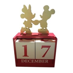 DISNEY Mickey & Minnie Wooden Perpetual Block Calendar Desk Decor